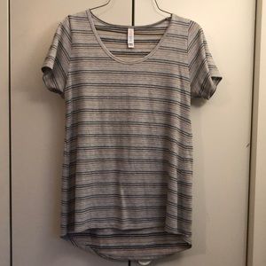 LuLaRoe Elegant Classic Tee